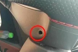 交警提醒：方向盤下有個小機關，作用很大！